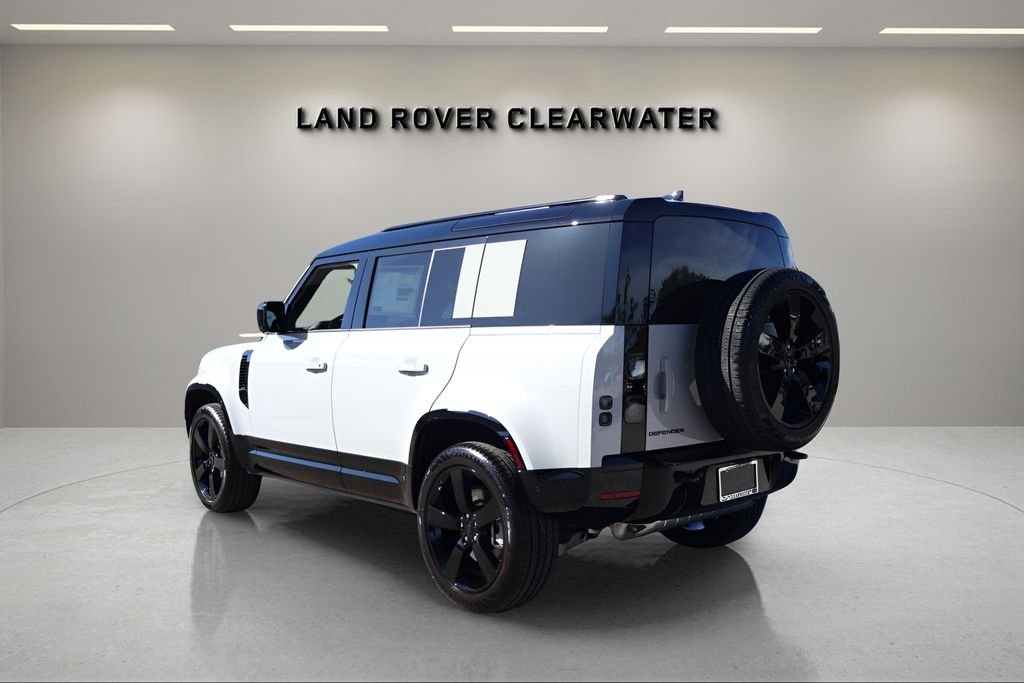 New 2026 Borasco Grey Land Rover X-Dynamic SE image 3