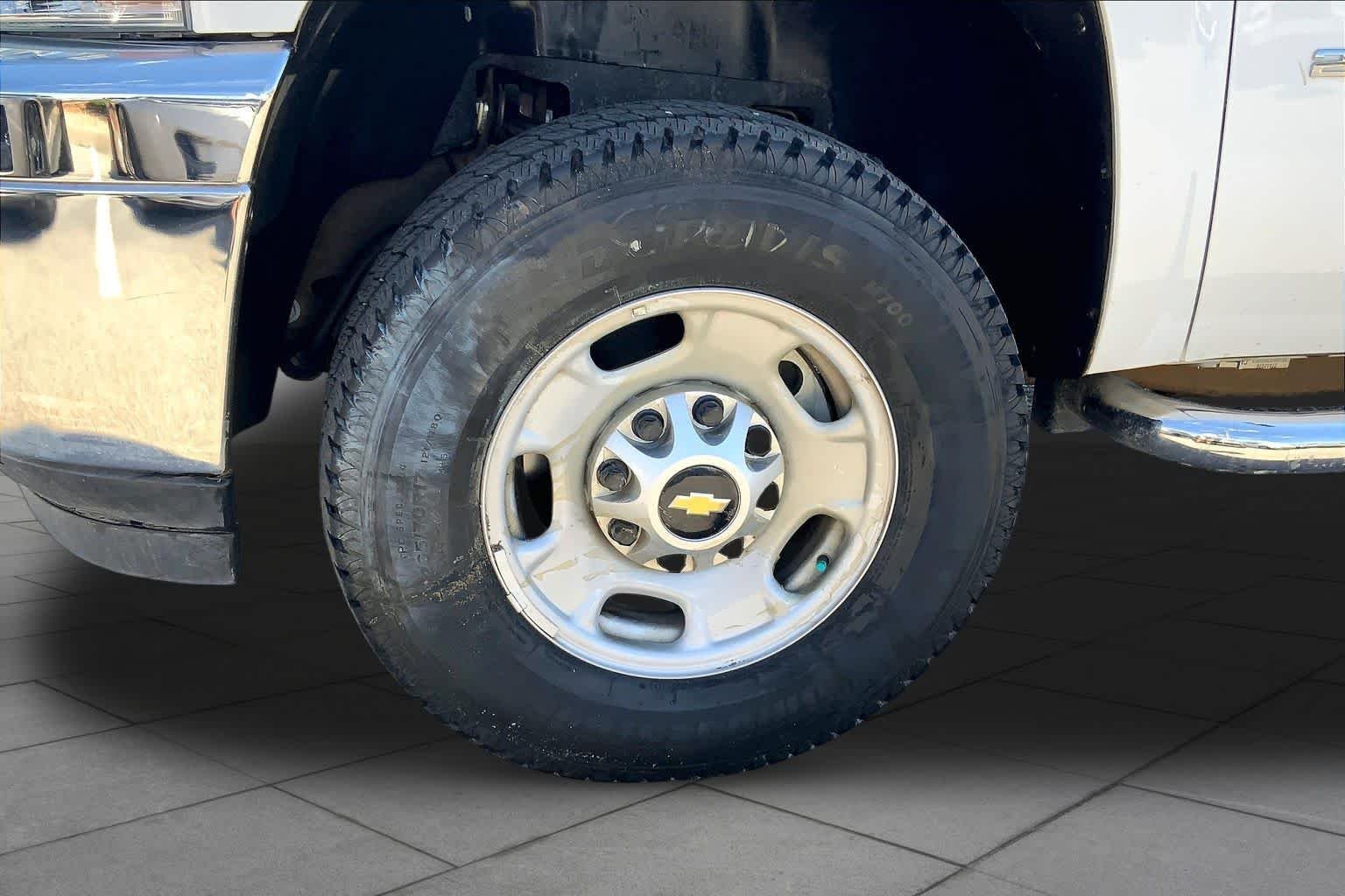 Used 2013 Summit White Chevrolet Work Truck image 10
