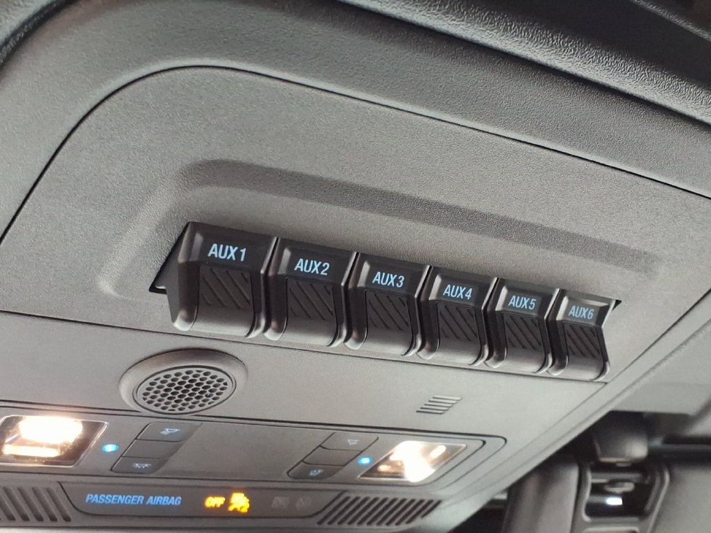 New 2026 Avalanche Gray Ford Big Bend® image 25