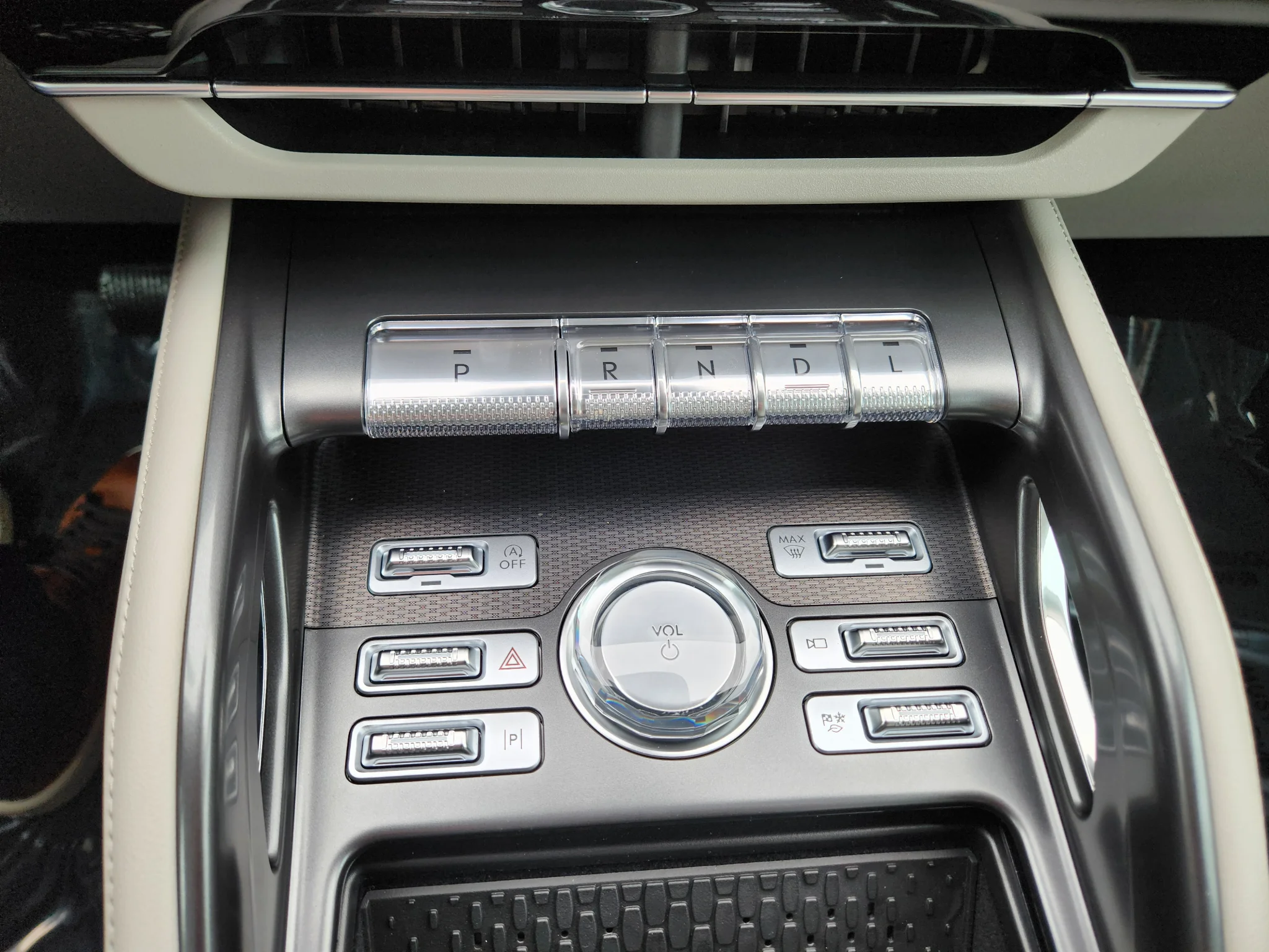 New 2026 Infinite Black Metallic Clearcoat Lincoln Premiere image 18