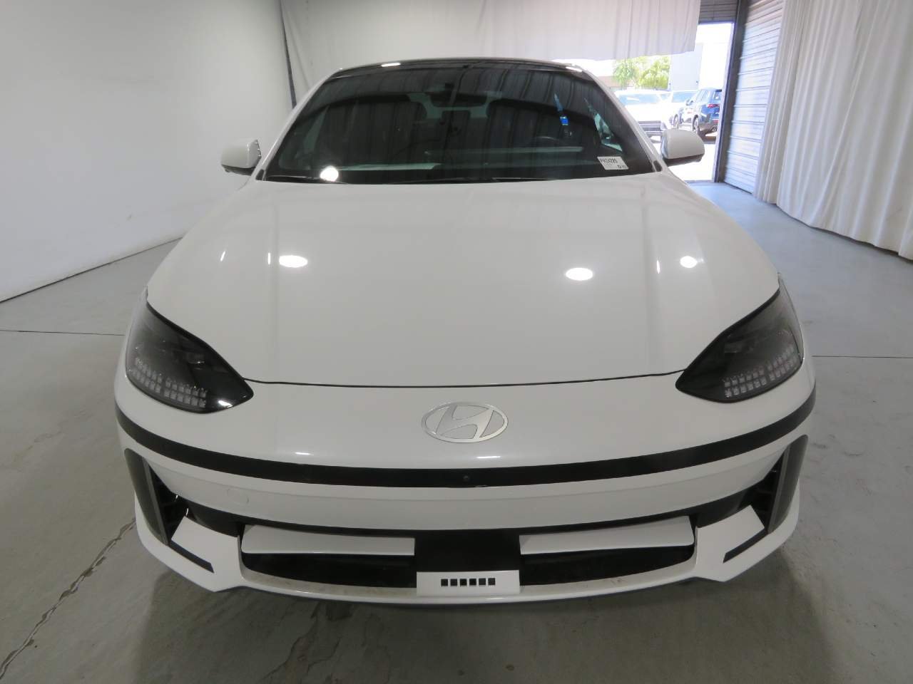 Used 2024 Hyundai IONIQ 6 Limited with VIN KMHM54AAXRA061733 for sale in Phoenix, AZ