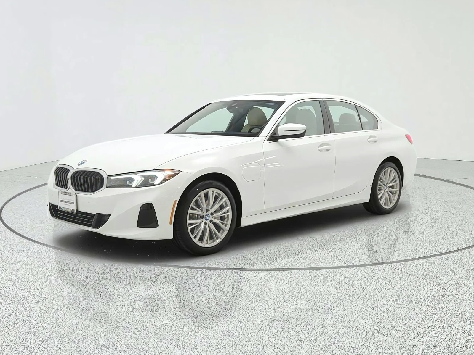 Used 2024 Alpine White BMW 330e Plug-In Hybrid image 1