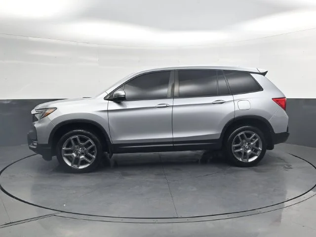 Used 2023 Lunar Silver Metallic Honda EX-L image 8