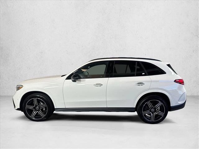 New 2026 Polar White Mercedes-Benz GLC 300 image 38