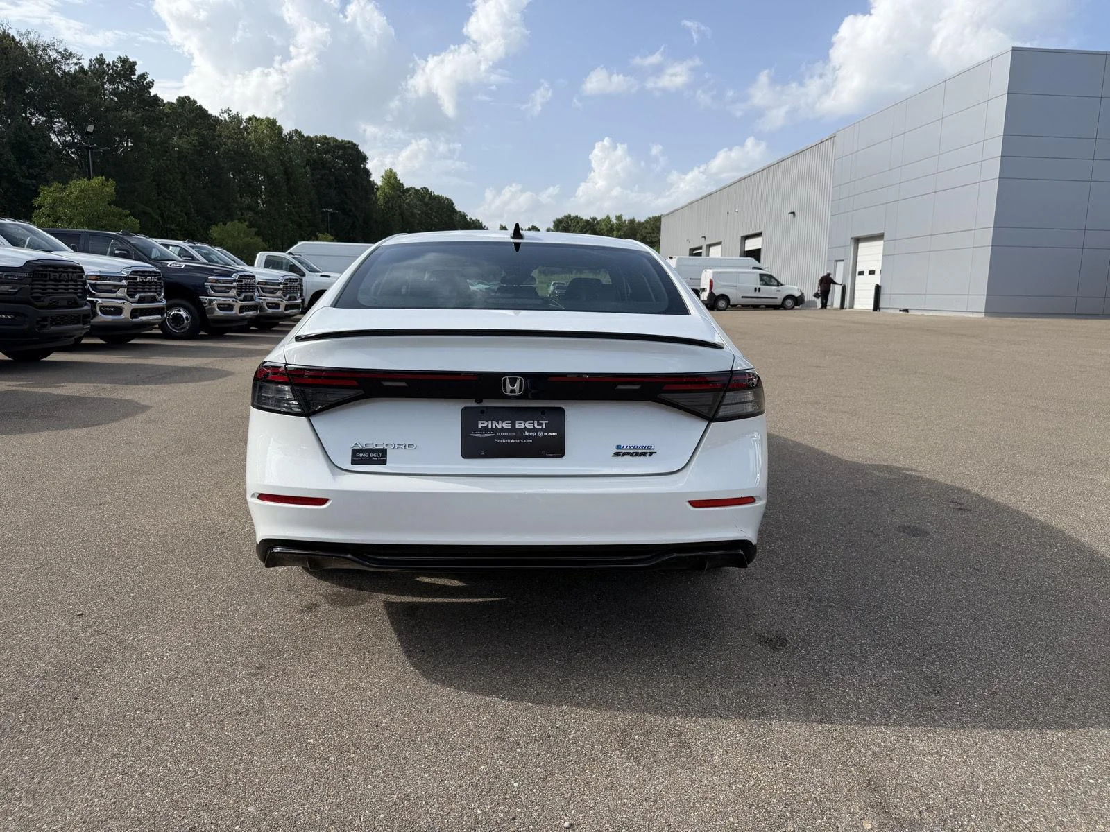 Used 2023 Platinum White Pearl Honda Sport-L image 5