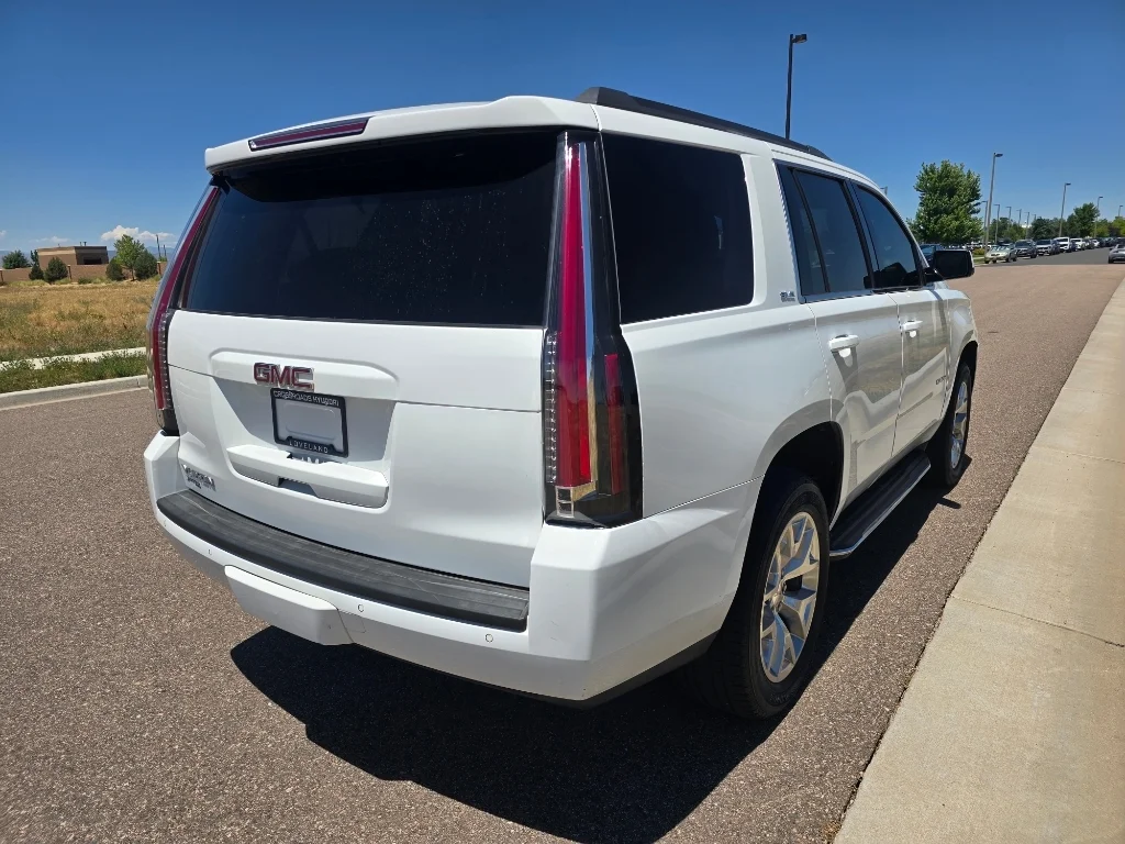 Used 2017 Summit White GMC SLE image 5