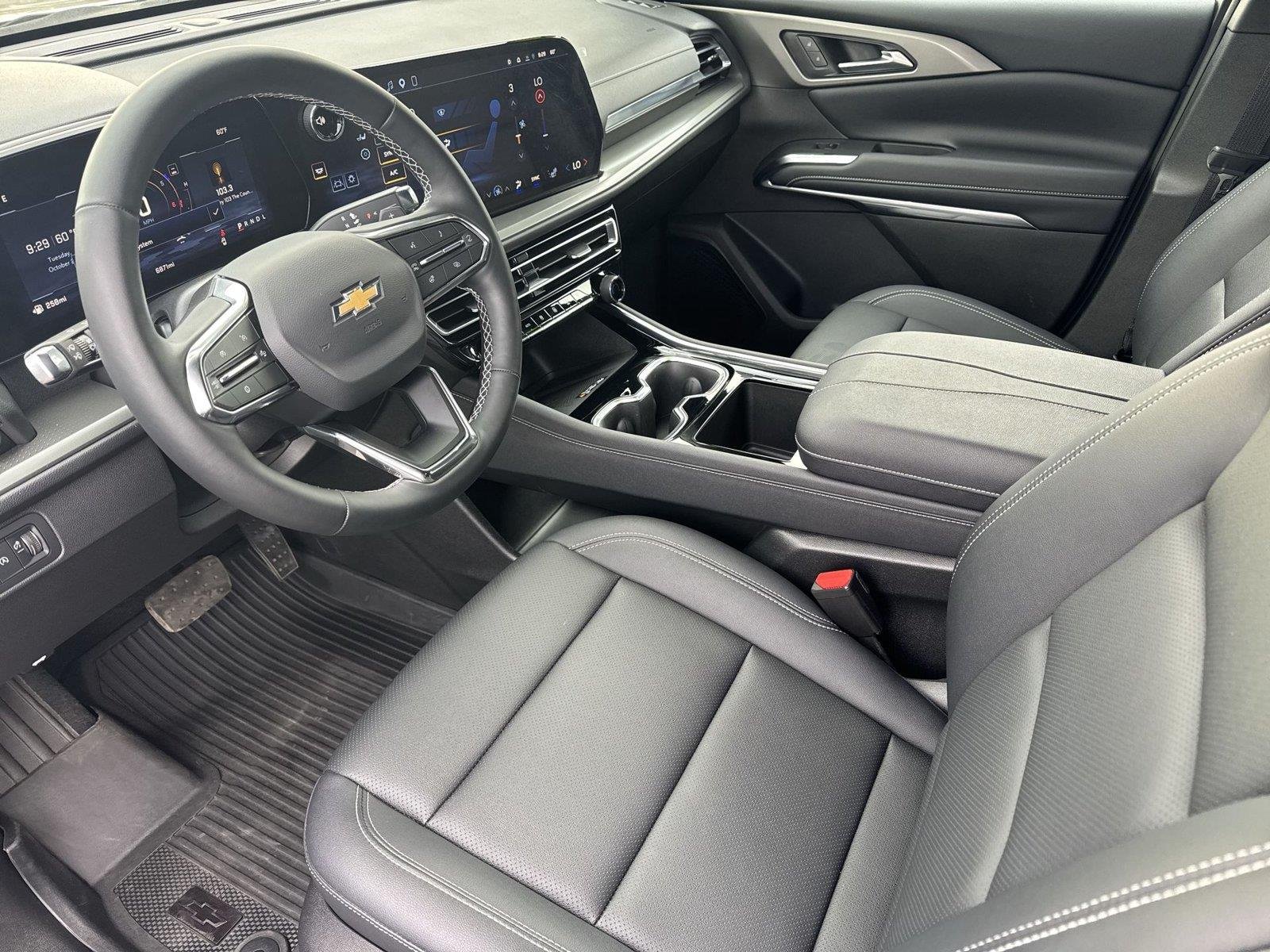 2026 Chevrolet Traverse LT - Photo 10