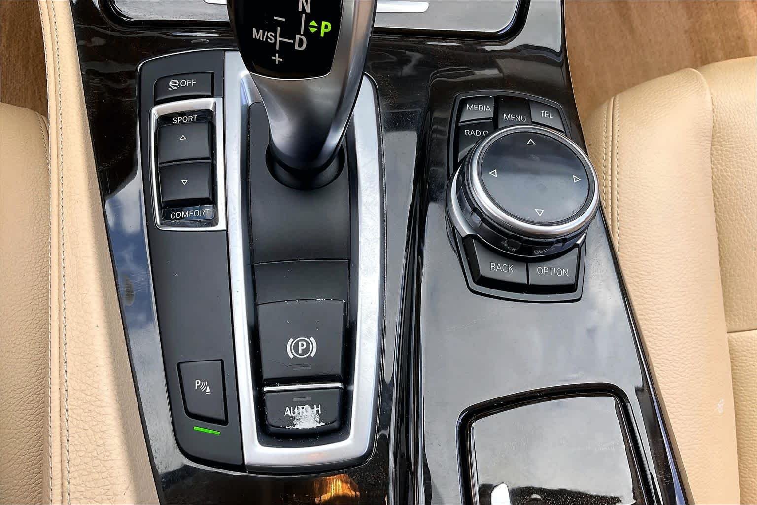 Used 2014 Alpine White BMW 535i image 32