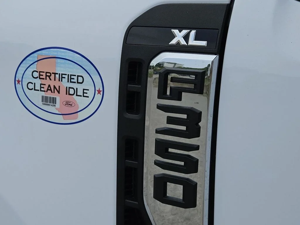 New 2026 Oxford White Ford F-350® XL image 10