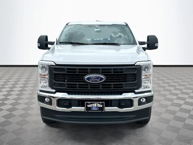 New 2026 Oxford White Ford XL image 2