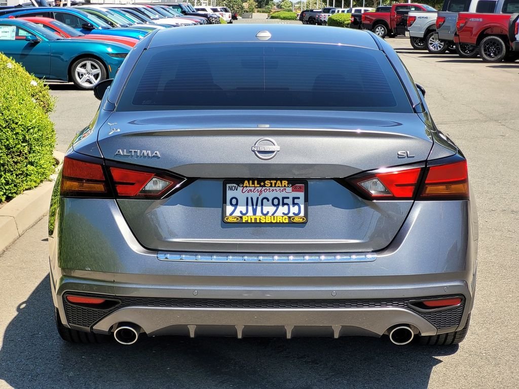 Certified Used 2023 Gun Metallic Nissan 2.5 SL image 5