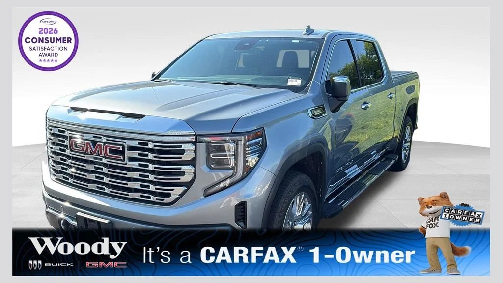 2023 GMC Sierra 4WD Crew Cab Short Box Denali's photo