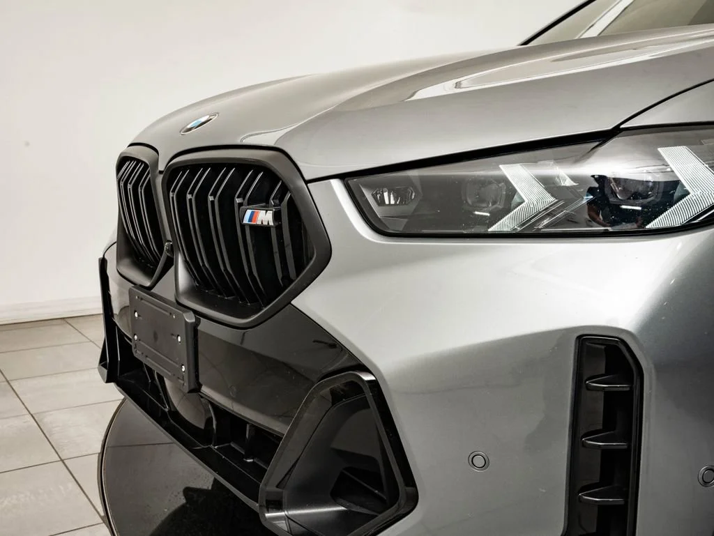Used 2024 Skyscraper Gray Metallic BMW M60i image 3