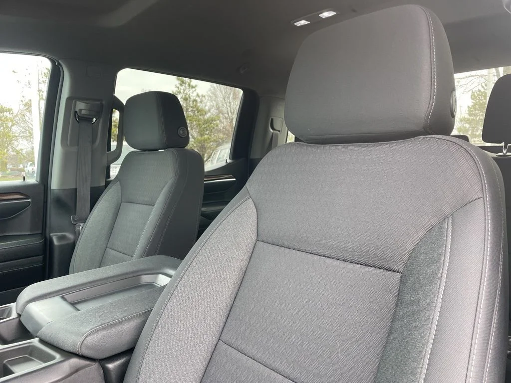 Used 2023 White Chevrolet LT image 20