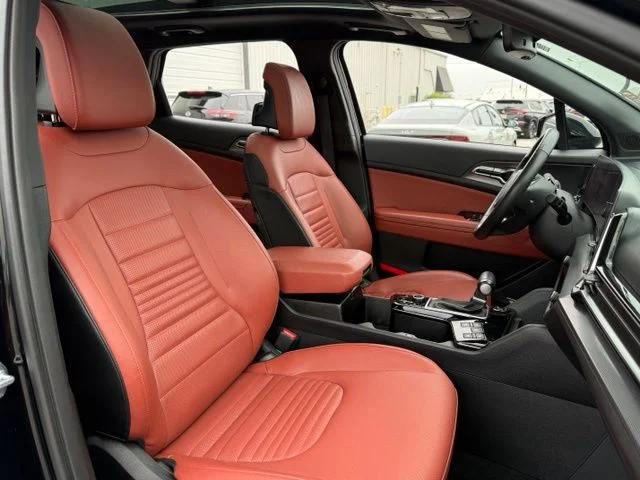 Used 2024 Black Kia SX-Prestige image 24