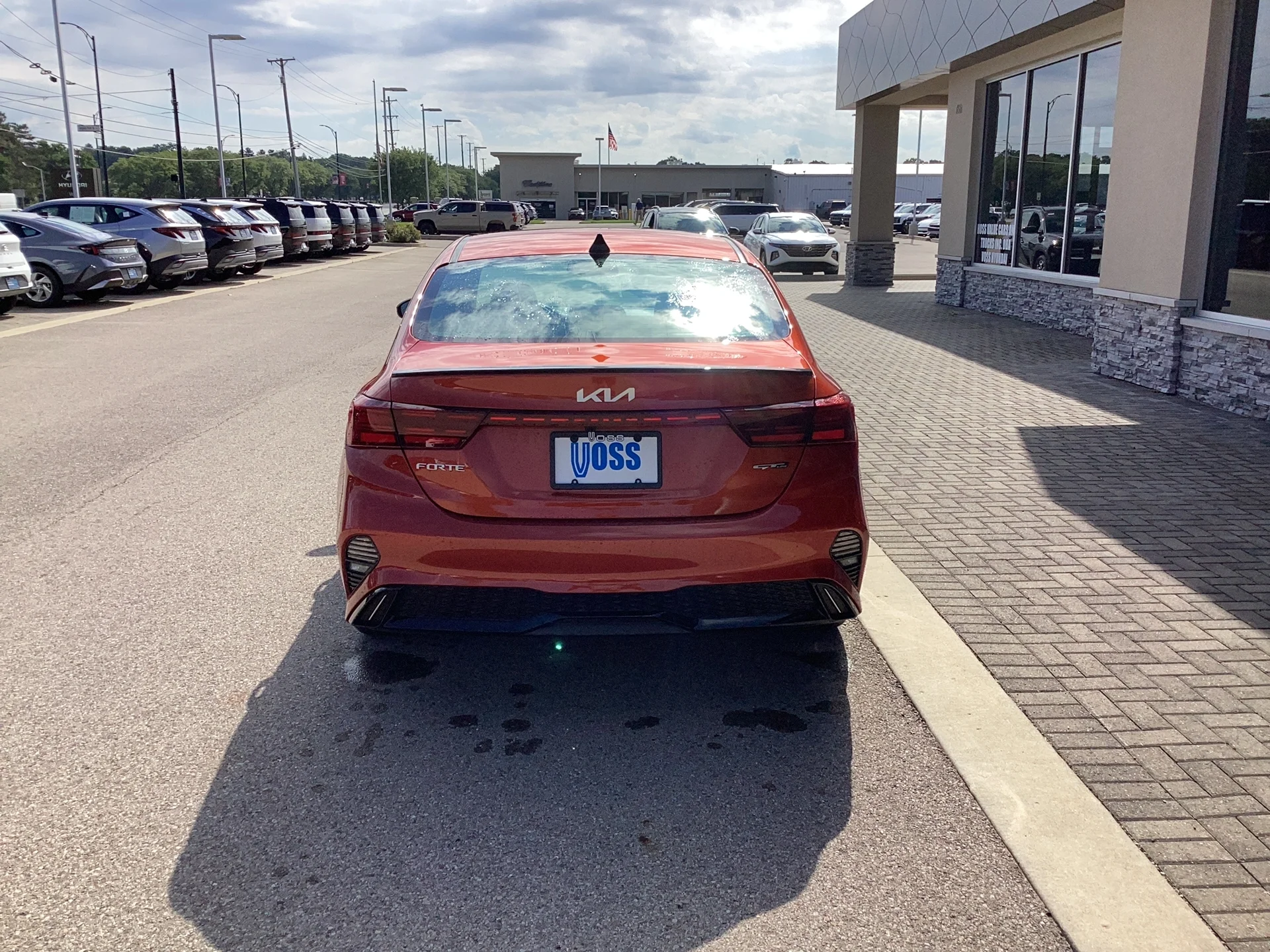 Used 2023 Fire Orange Kia GT-Line image 5