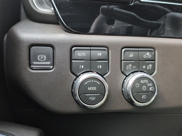 2026 GMC Sierra 1500 SLT - Photo 42