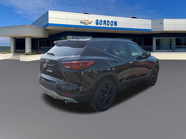 Used 2024 Black Chevrolet 2LT image 6
