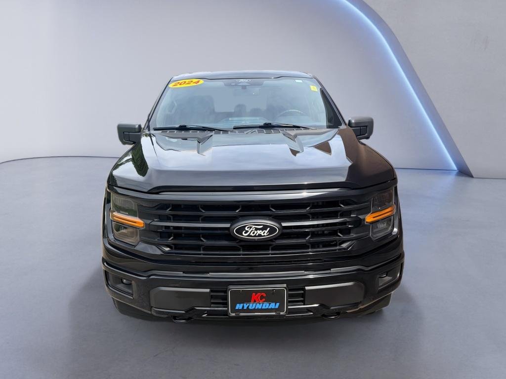 Used 2024 Agate Black Metallic Ford XLT image 8