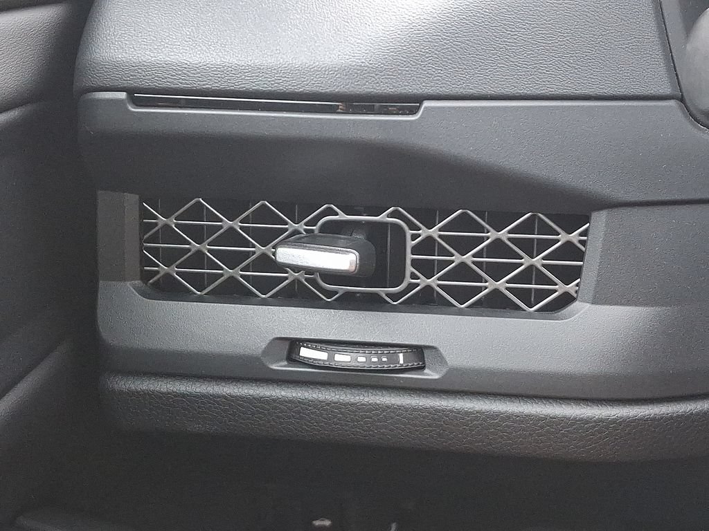 2025 Honda Accord SE - Photo 55