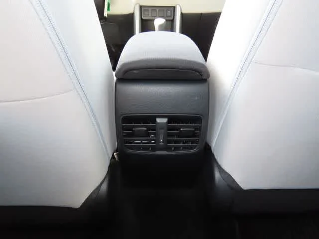 Used 2023 Wind Chill Pearl Toyota  image 22