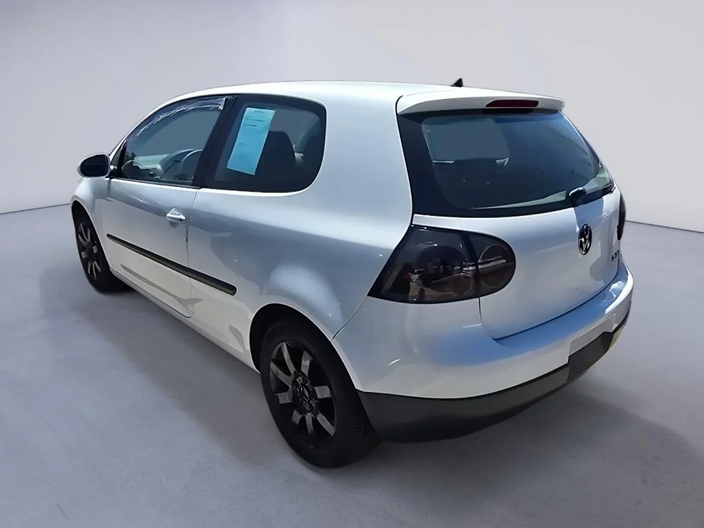 Used 2007 Candy White Volkswagen 2-Door (A6) image 3