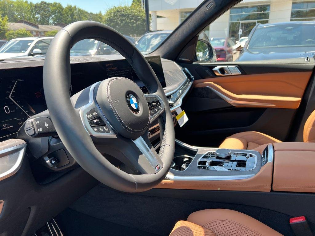 New 2027 Black Sapphire Metallic BMW xDrive40i image 4