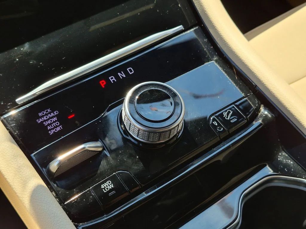 Used 2023 Black Jeep 4xe image 19