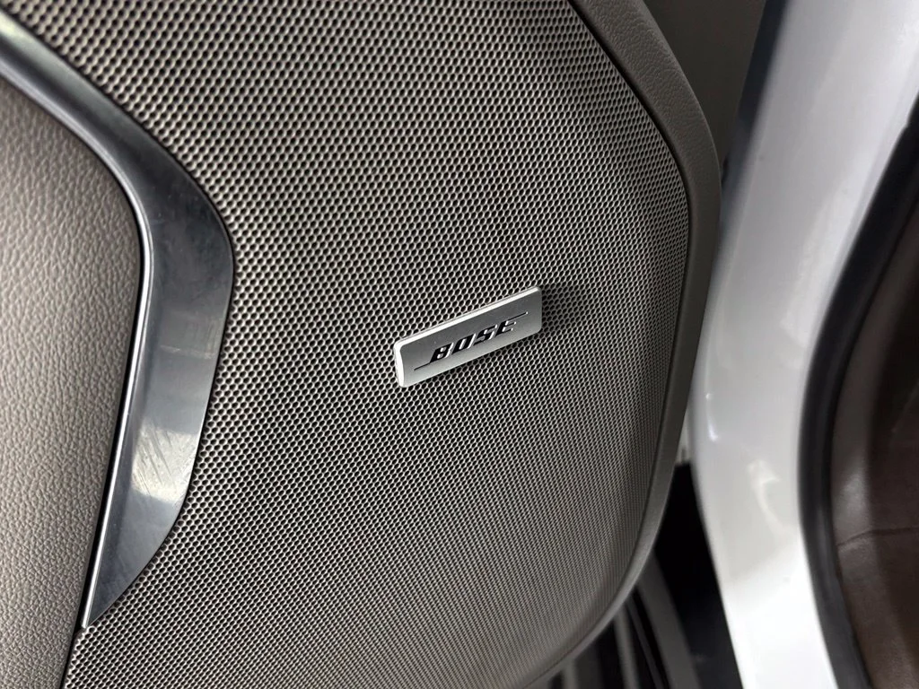 Used 2021 White Chevrolet LT image 16