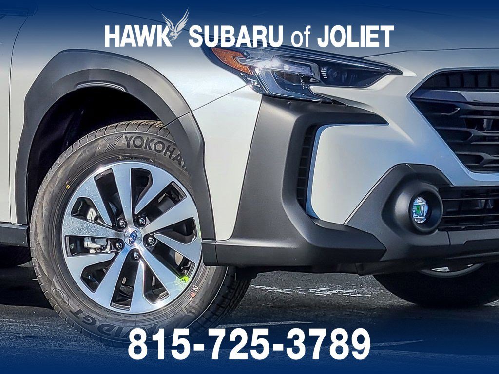 Used 2025 Crystal White Pearl Subaru Premium image 3