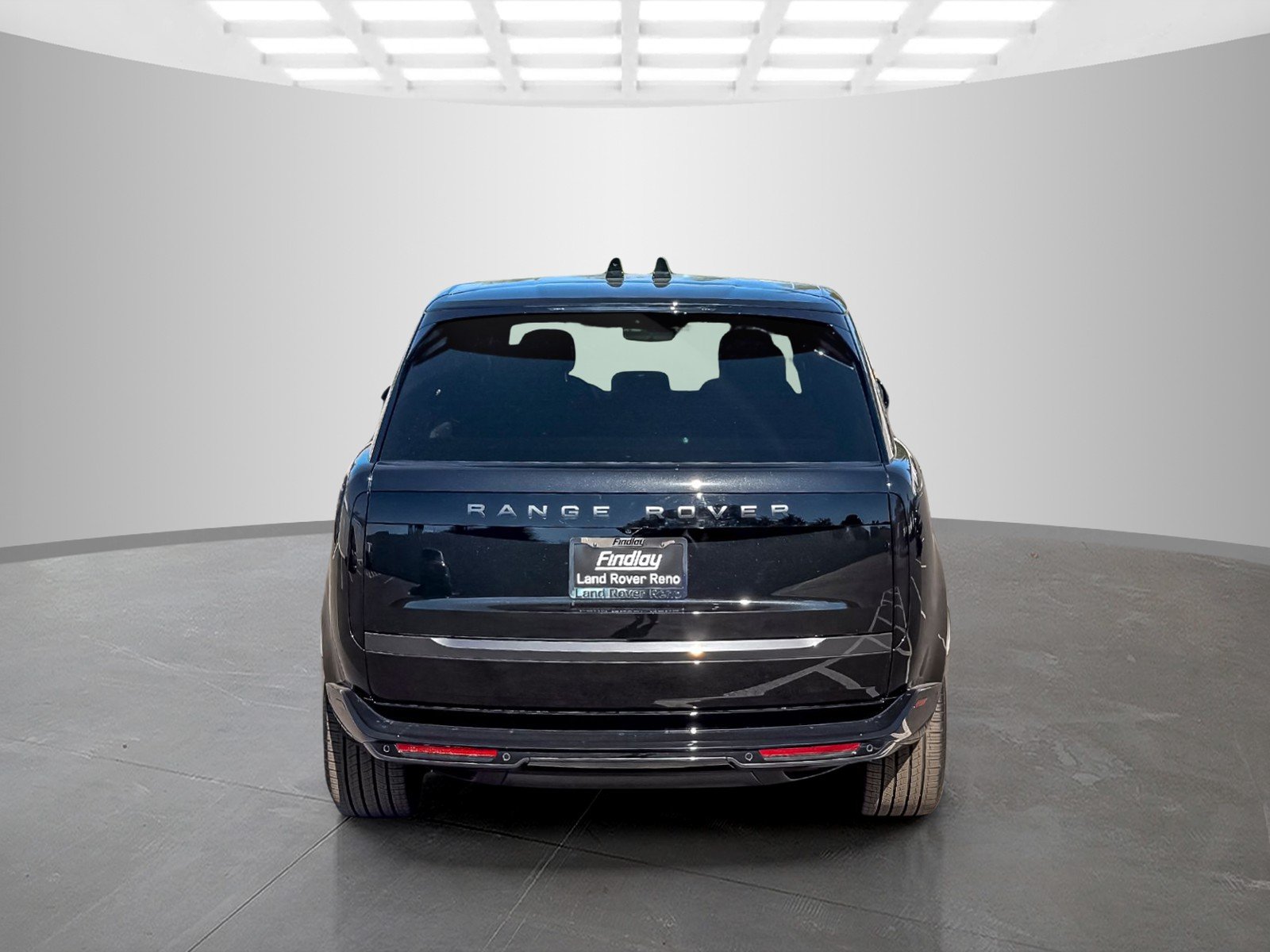 New 2026 Santorini Black Land Rover SE image 4