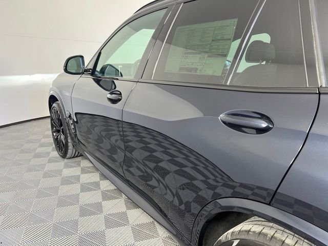 New 2026 Black BMW sDrive40i image 10