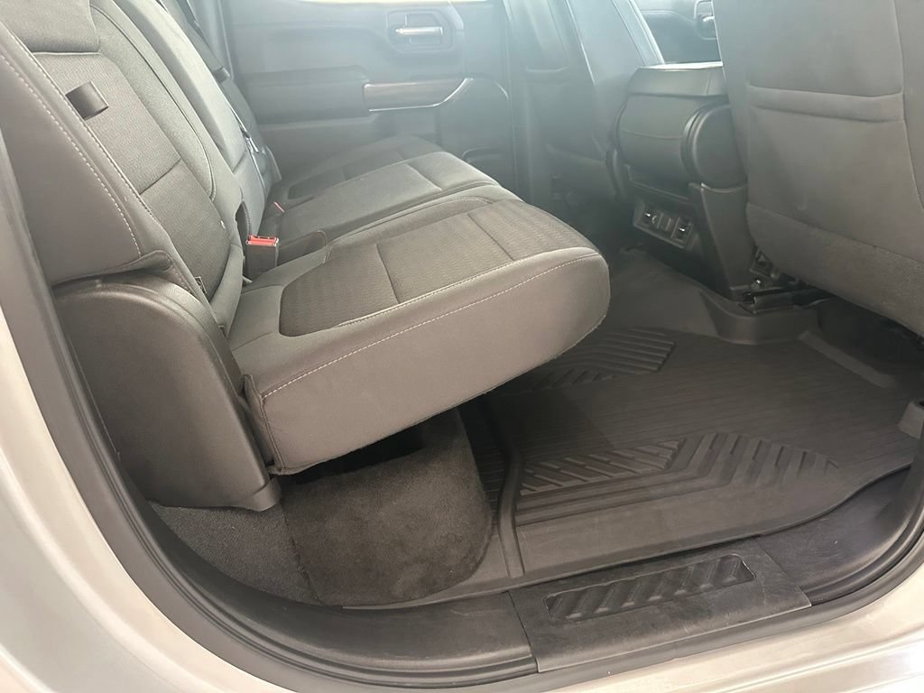 Used 2020 SILVER ICE METALLIC Chevrolet RST image 35