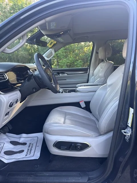 Used 2022 Gray Jeep Series I image 17