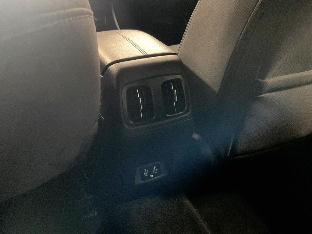 Used 2024 Gray Hyundai SEL image 27