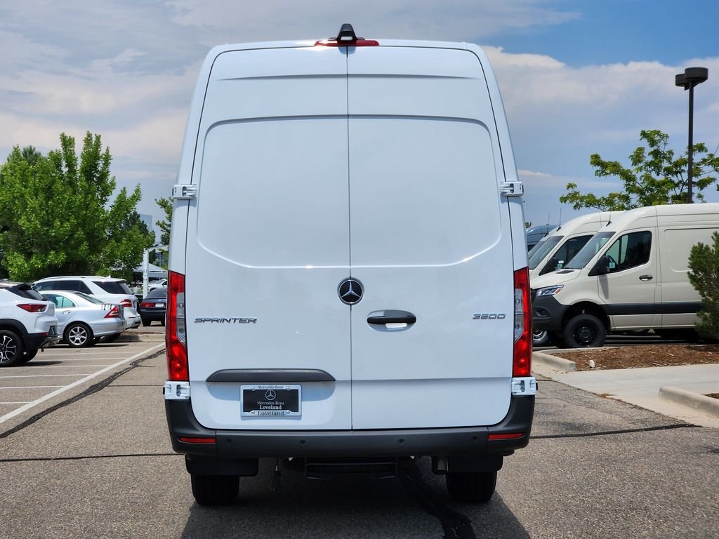 New 2026 ARCTIC WHITE Mercedes-Benz CARGO image 7