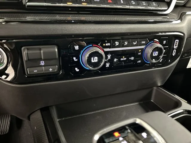 2026 Chevrolet Silverado 1500 ZR2 - Photo 21