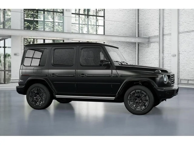 New 2027 MANUFAKTUR Night Black Magno Mercedes-Benz G 580 image 14