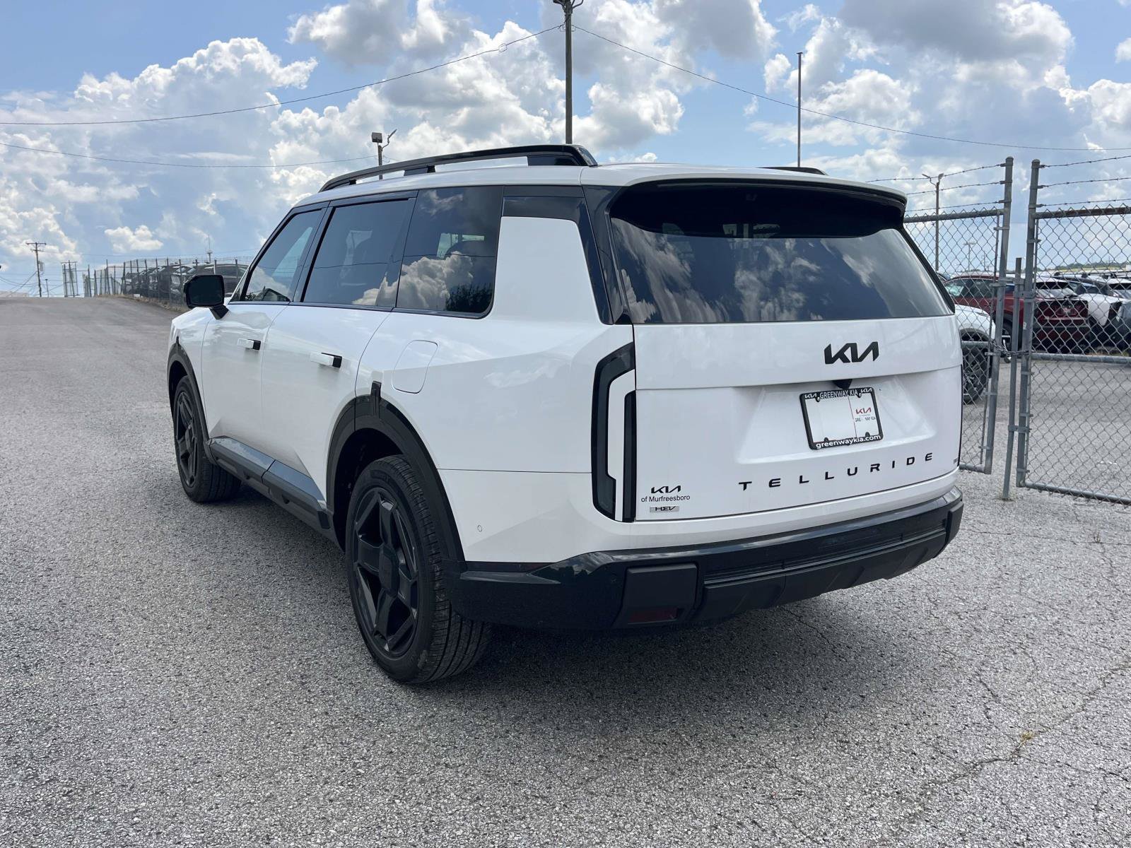New 2027 Glacial White Pearl Kia SX image 5