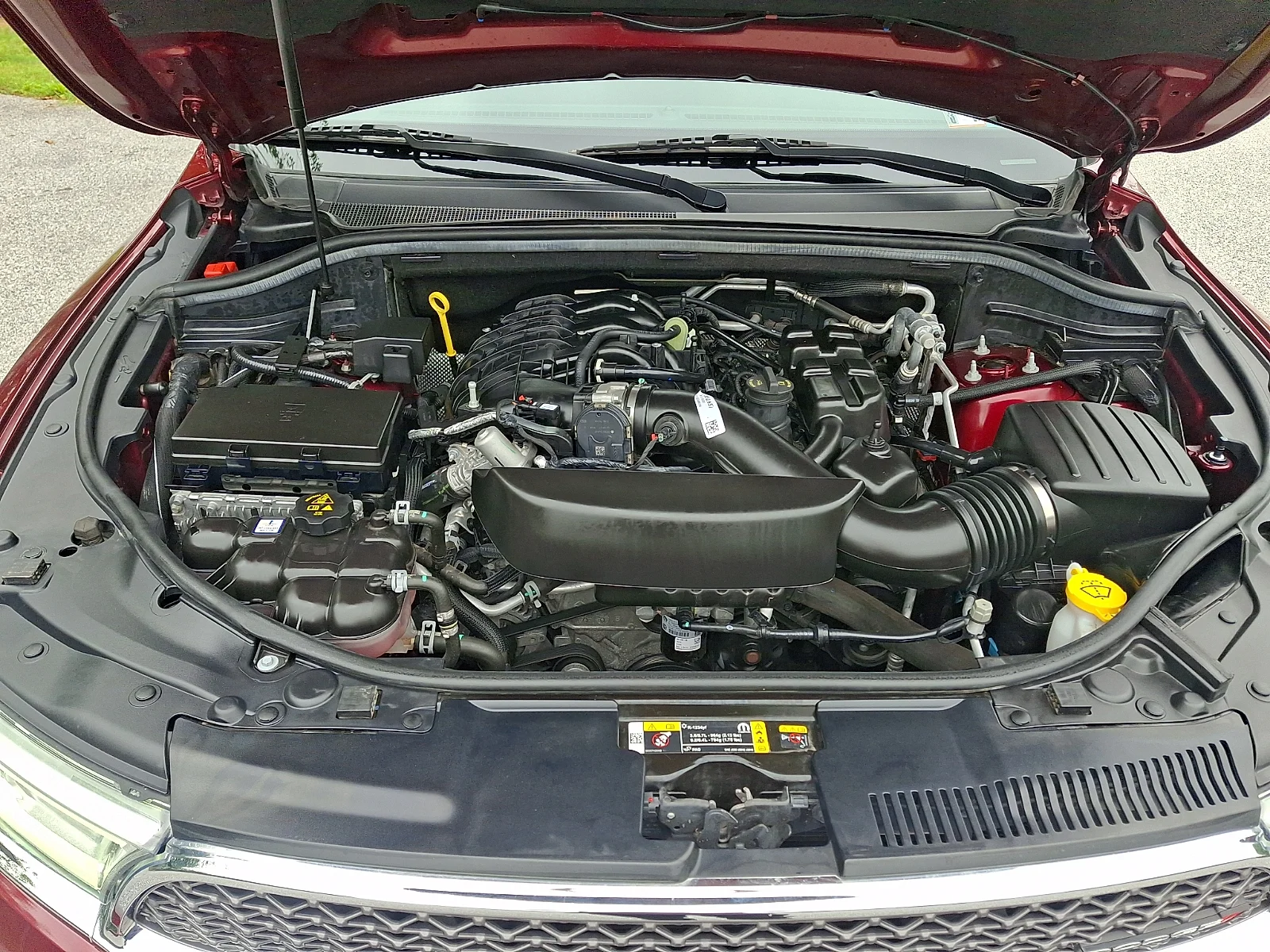 Used 2023 Red Dodge SXT image 28