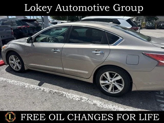 2015 Nissan Altima 2.5 SL's photo