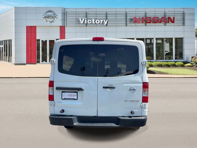 Used 2018 Glacier White Nissan S image 4