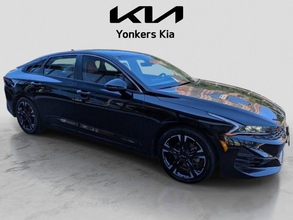 Used 2024 Black Kia GT-Line image 5