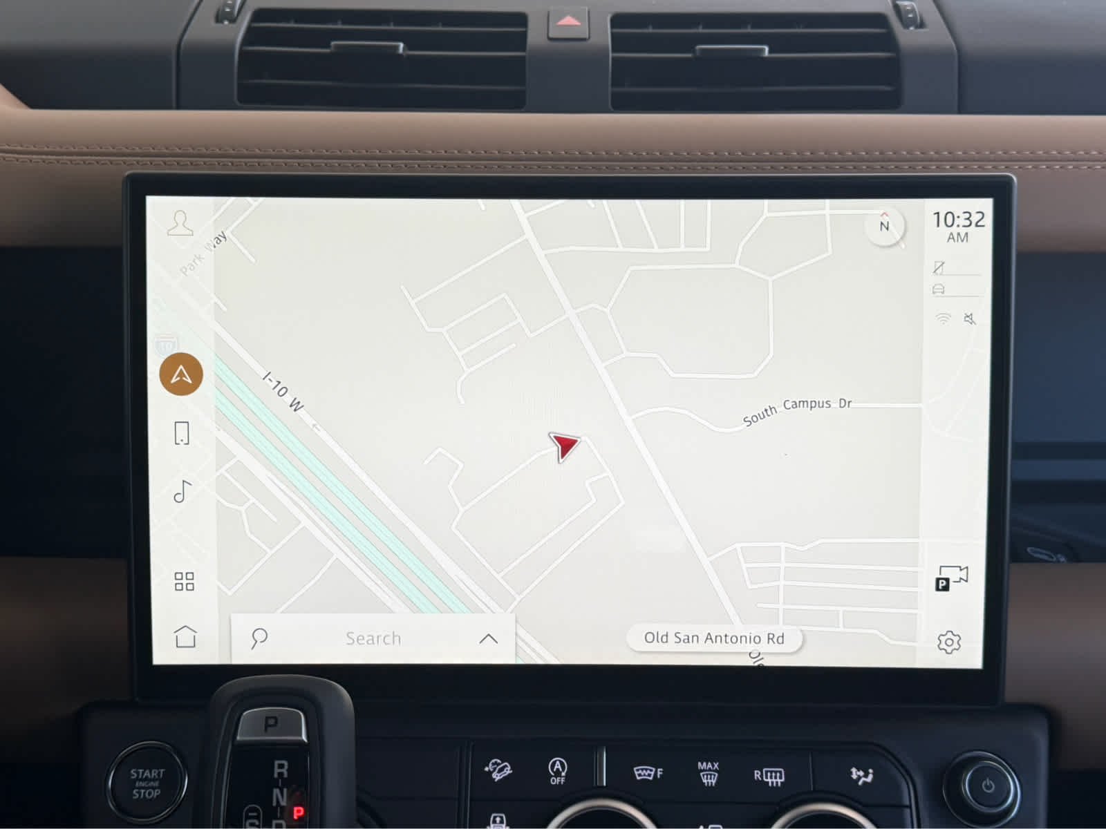 New 2026 Santorini Black Land Rover X-Dynamic SE image 16