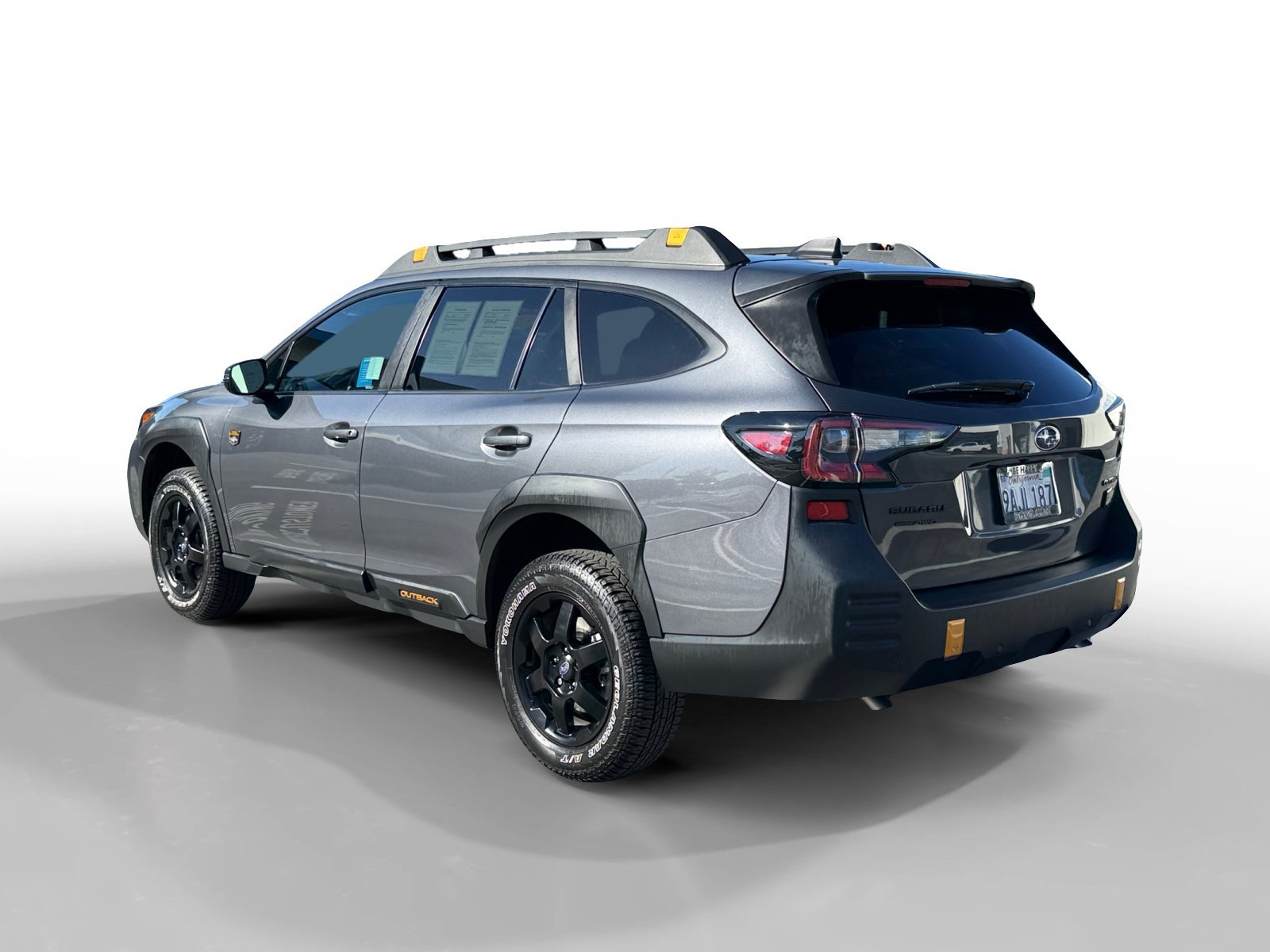 Used 2022 Magnetite Gray Metallic SUBARU Wilderness image 3