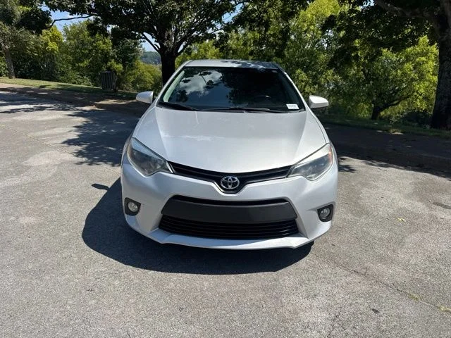 Used 2014 Silver Toyota LE Plus image 2