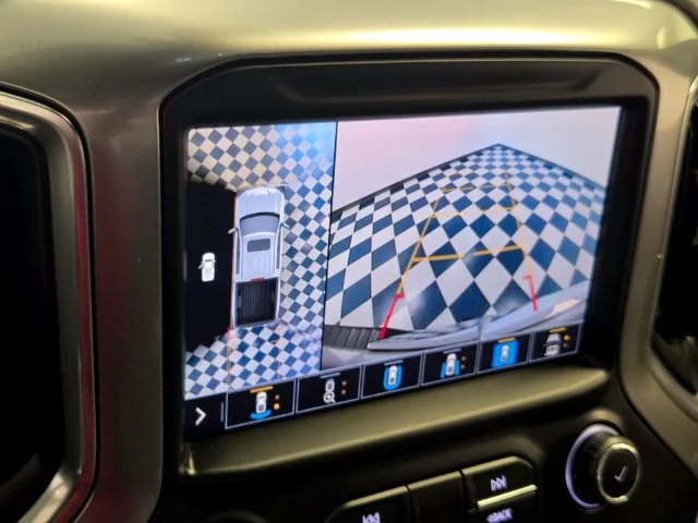 Used 2022 IRIDESCENT PEARL TRICOAT Chevrolet LTZ image 23
