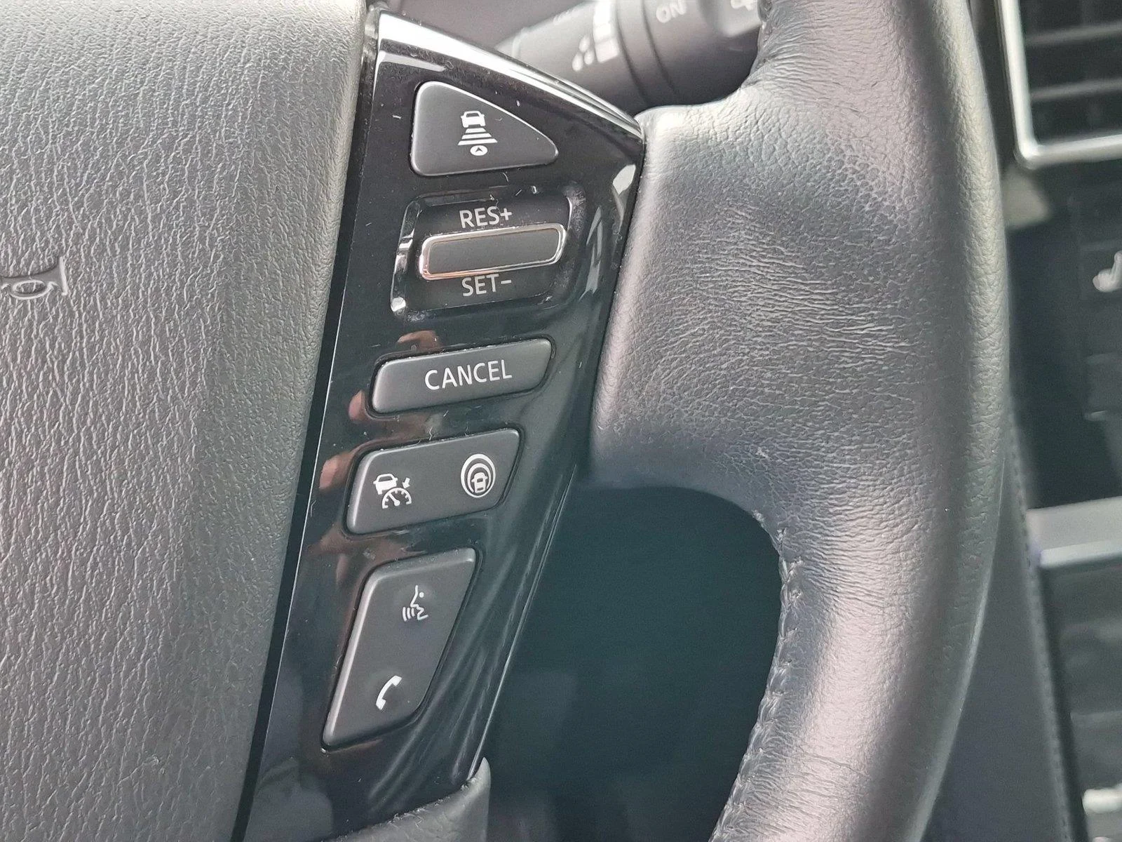 Used 2024 Gun Metallic Nissan SV image 20