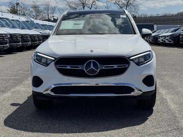 New 2026 Polar White Mercedes-Benz GLC 300 image 6