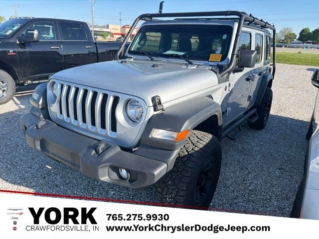 2023 Jeep Wrangler Sport's photo